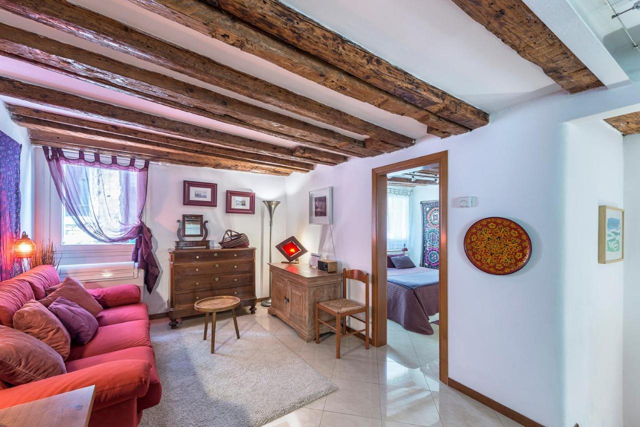 Piccolo - Cozy Studio In The Heart Of Authentic Velence Kültér fotó